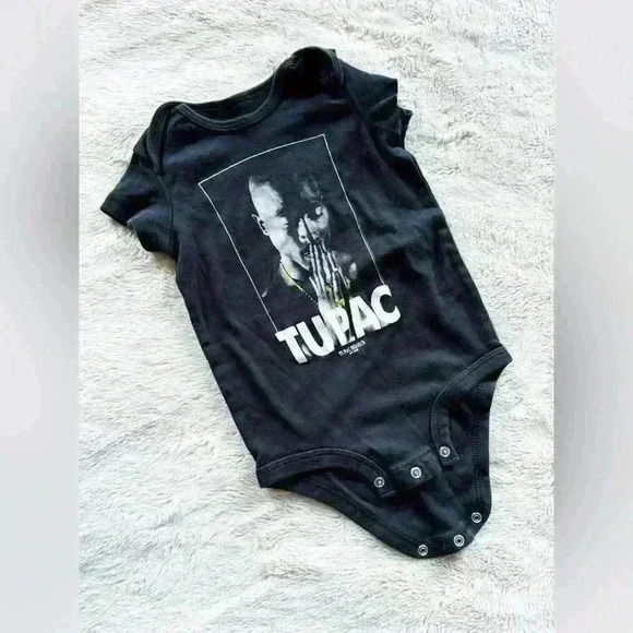 Tupac Praying Kids Baby Grow Onsie 12-18months - Picture 2 of 4